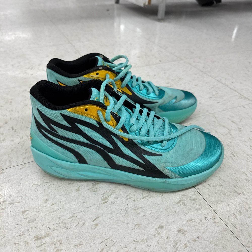 Blue & Yellow Melos